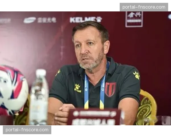 升班马双杀传统豪门，务实战术与资本理性投入推动联赛多元化