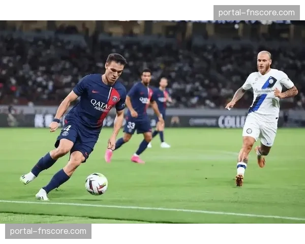 从控球到反击：解析斯特拉斯堡主帅维埃拉战术风格的成功转变