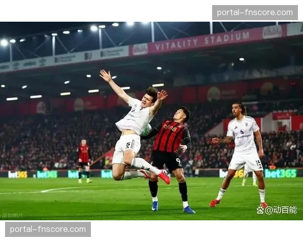 官方：阿马德-迪亚洛当选英超四月最佳年轻球员，贡献3球1助攻